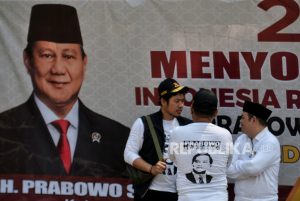 Elektabilitas Capres: Ganjar Unggul Sepanjang 2022, Prabowo Melesat pada 2023