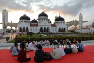 Halaqah Ulama Nasional Bahas Tantangan Kebangsaan dan Keumatan Indonesia
