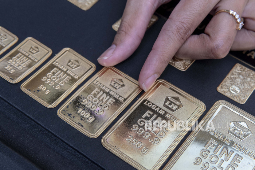 Harga Emas Antam Sabtu Naik Rp 9.000 per Gram