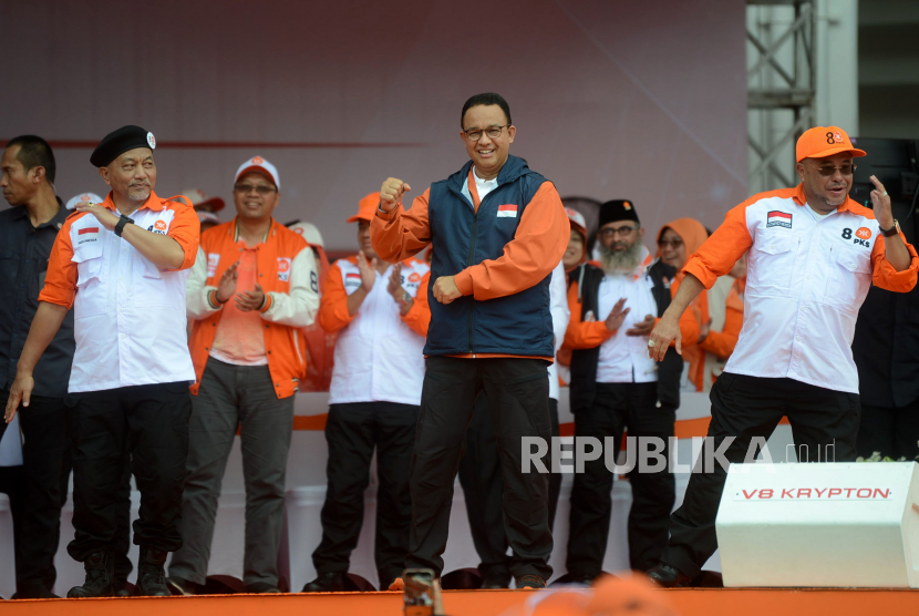 Izin Senam Bareng Anies Dicabut Mendadak, Plt Wali Kota Bekasi Minta Maaf