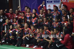 Jokowi Beri Bonus Rp 320,5 M ke Atlet ASEAN Para Games 2023