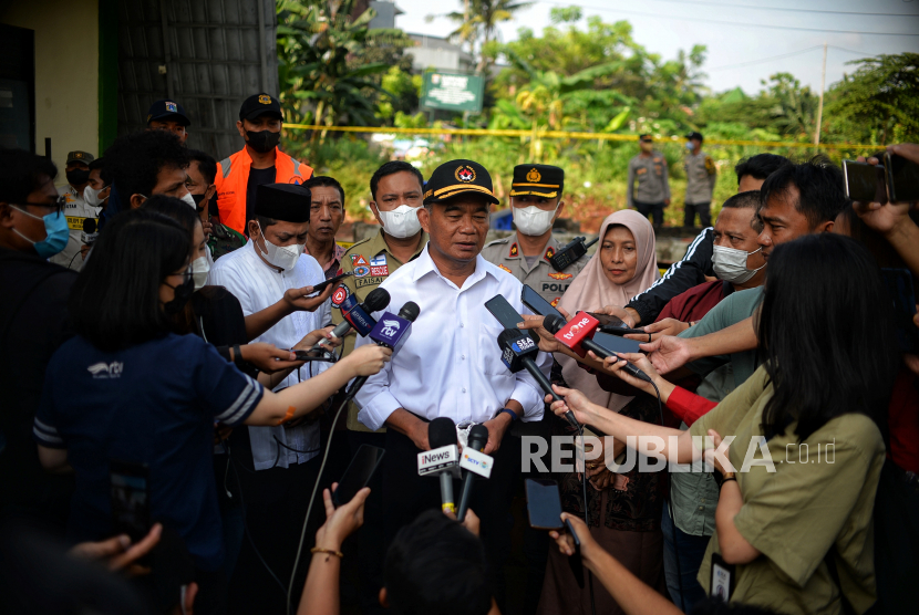 Menko PMK Imbau Warga Terdampak Gunung Semeru Tempati Hunian Relokasi