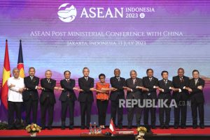 Menlu Retno Ingin Cina Jadi Mitra ASEAN Wujudkan Kawasan Terbuka dan Inklusif