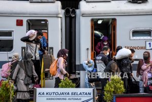 Pasca Operasi KA Cepat, Parahiyangan Diusulkan Beralih Rute ke Jabar Timur-Jateng Selatan