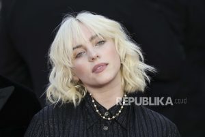 Persembahan Billie Eilish untuk Barbie