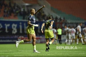 Persib Bandung Fokus Penyelesaian Akhir Jelang Ladeni Madura United