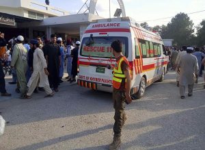 Sekitar 40 Orang Tewas Dalam Serangan Bom Bunuh Diri di Pakistan