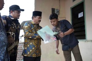 Sertifikat Wakaf Rumah Ibadah dan PTSL Dibagikan Menteri ATR/BPN dan Wali Kota Medan