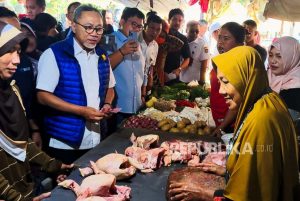 Tinjau Pasar Malangjiwan Karanganyar, Mendag: Harga Telur Masih Tinggi