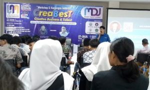 UNM CreaBesT Bekali Siswa Seputar Pemahaman Network Administrator 