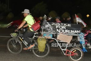 Aksi Solidaritas Kajuruhan, Miftahuddin Bersepeda dari Malang ke Jakarta