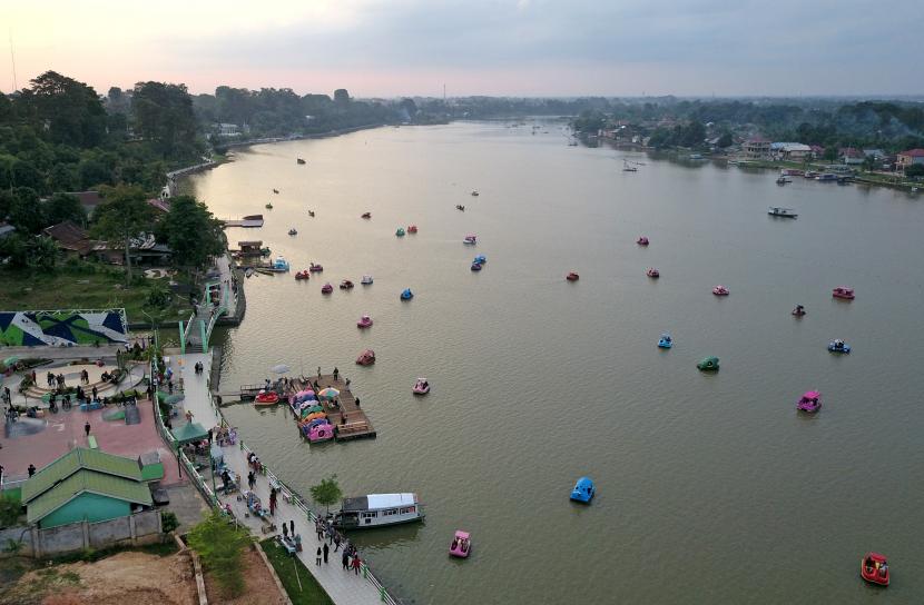 Angkasa Pura II Kembangkan Wisata Danau Sipin Kota Jambi