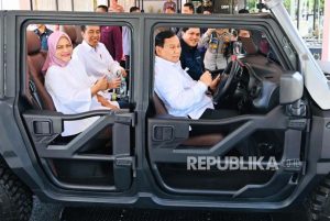 Kode Jokowi yang Dinilai Mendukung Prabowo Maju Capres 2024