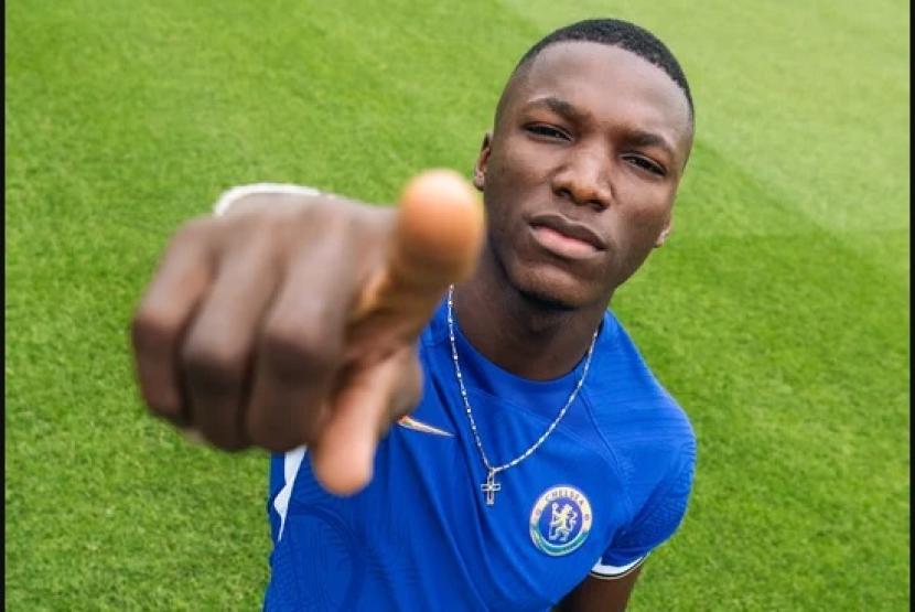 Moises Caicedo Mendarat di Stamford Bridge, Chelsea Pecahkan Rekor Transfer Liga Inggris