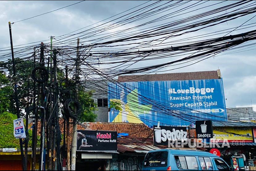 PUPR: 30 Persen Kabel di Kota Bogor Adalah Sampah