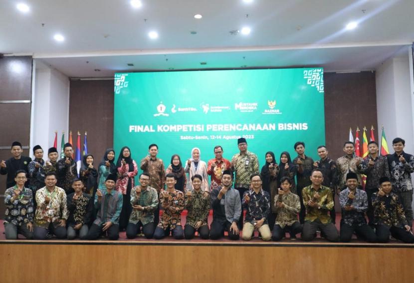 Para Santri Finalis Ikuti Camp Kompetisi Baznas Santripreneur